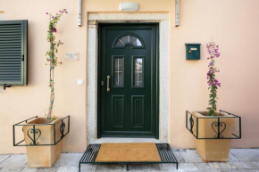 Alma Libre Studios / Campiello / Corfu Old Town
